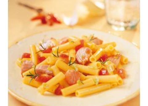 recipe image Pâtes au saumon frais