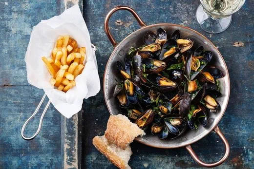 recipe image Moules frites au vin blanc